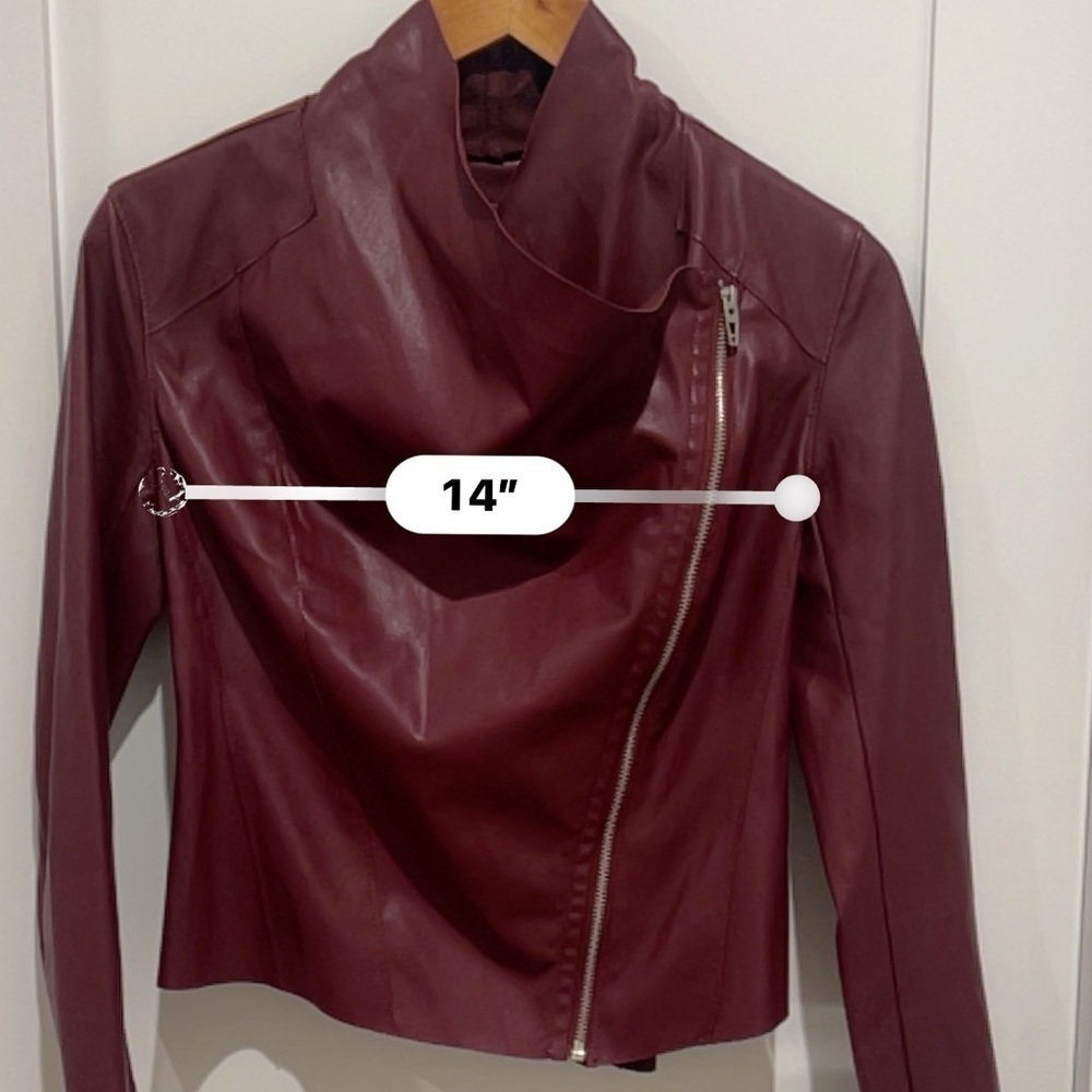 Blank NYC burgundy red Faux Leather Drape Front Jacket XS coquette K - Picture 4 of 9